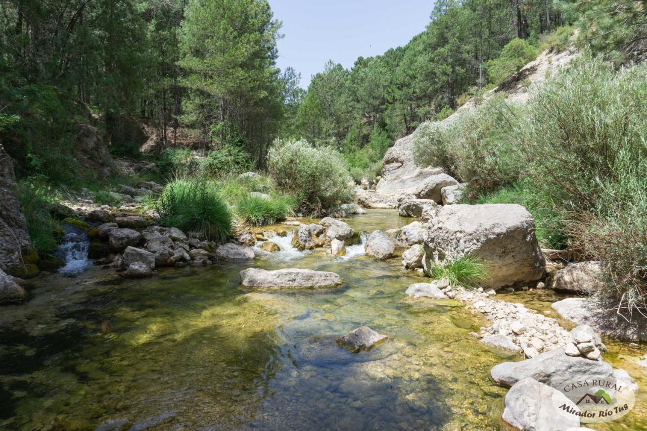 Casa Rural Mirador Del Rio Tus, En Yeste Exteriér fotografie